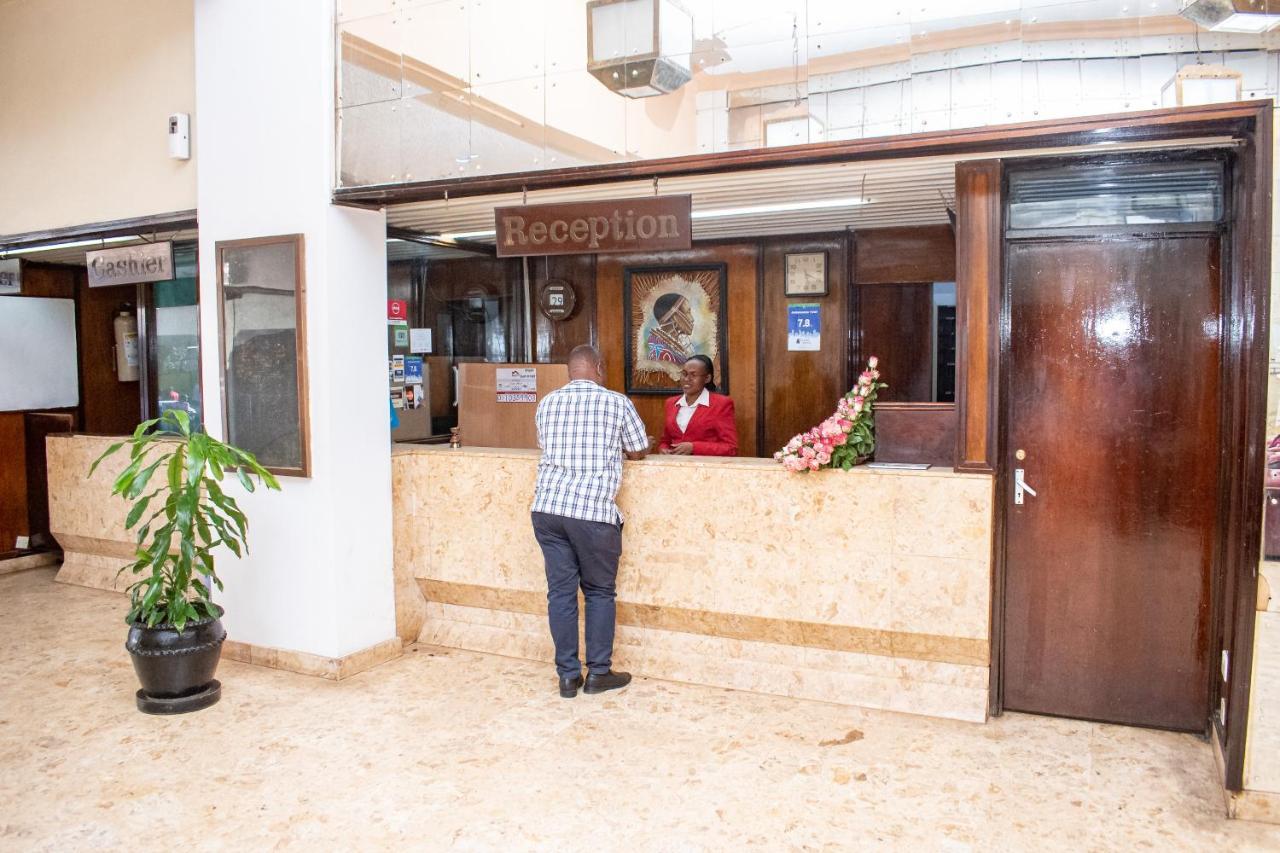 Ambassadeur Hotel Nairobi Dış mekan fotoğraf